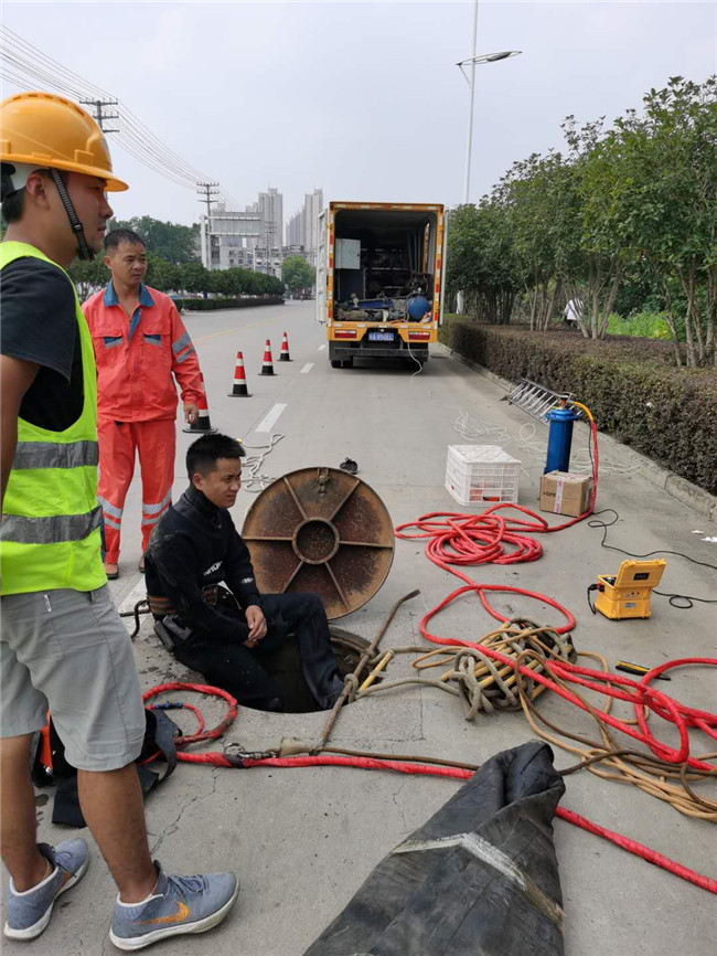 杭锦后翻衬法管道修复技术主要工序