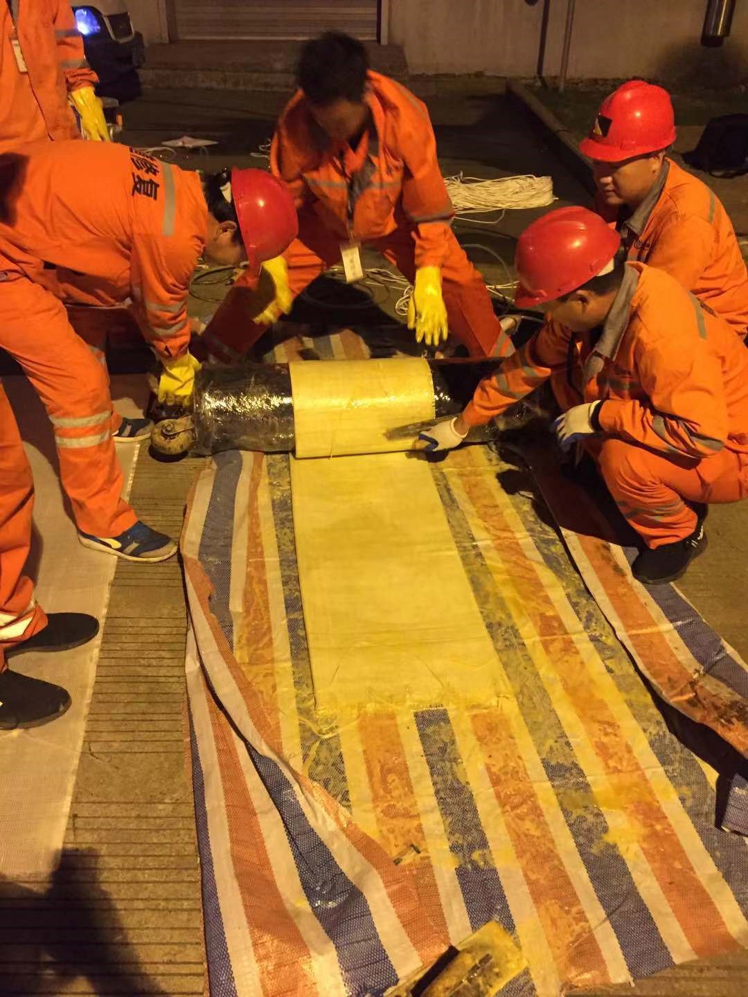 杭锦后CIPP局部树脂固化法